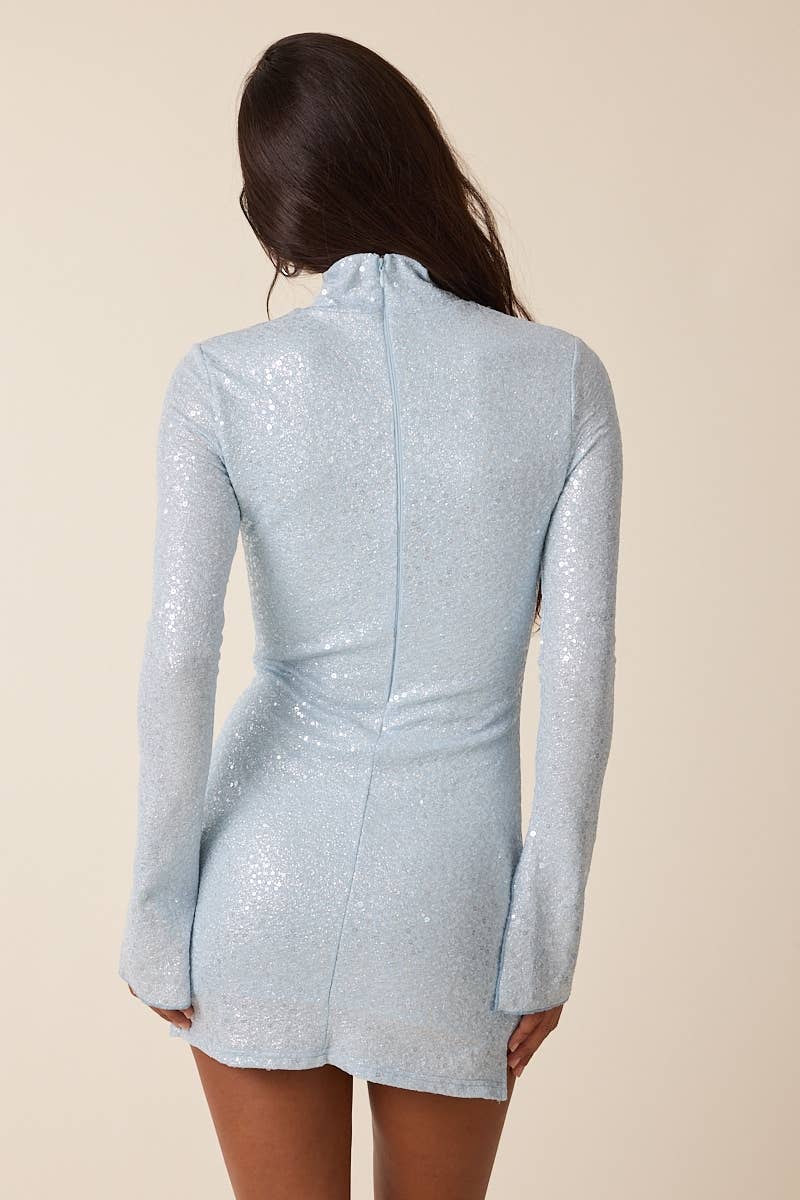 SEQUINED LONG FLARE SLEEVE SLIT MINI DRESS